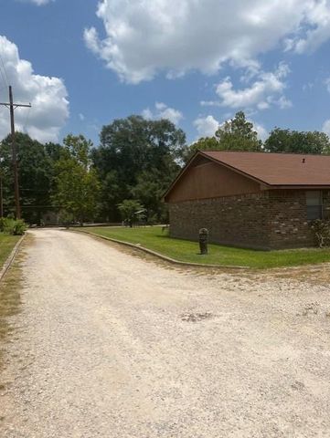 1512 North 9th Street, Conroe, TX 77301
