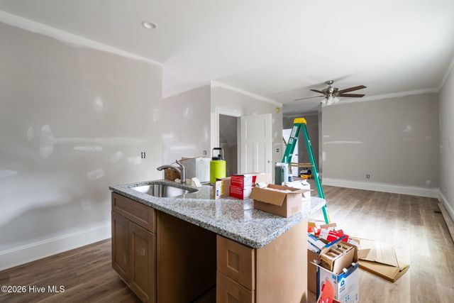 145 Juniper Lake Road, West End, NC 27376