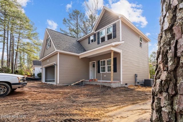 145 Juniper Lake Road, West End, NC 27376