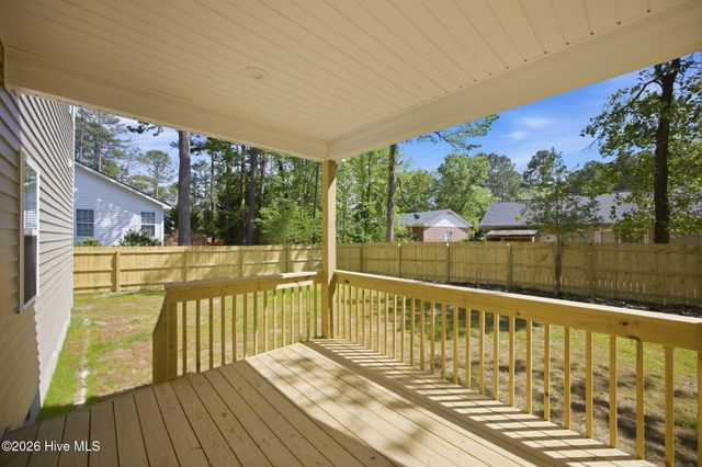 145 Juniper Lake Road, West End, NC 27376