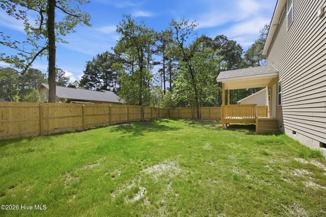 145 Juniper Lake Road, West End, NC 27376