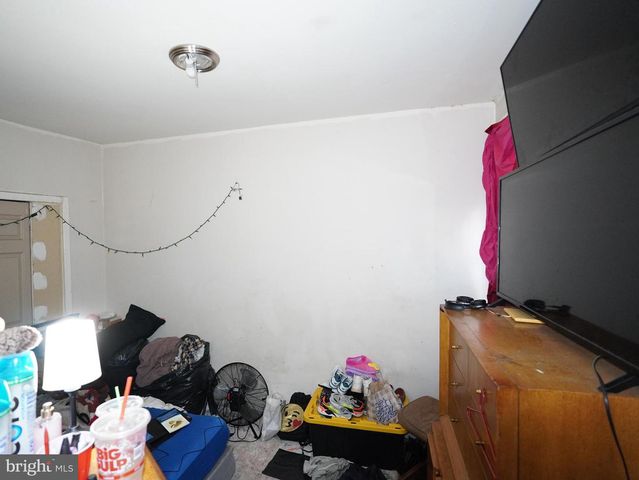 1811 E ONTARIO ST, Philadelphia, PA 19134