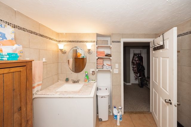 151 Mechanic Street, Fitchburg, MA 01420