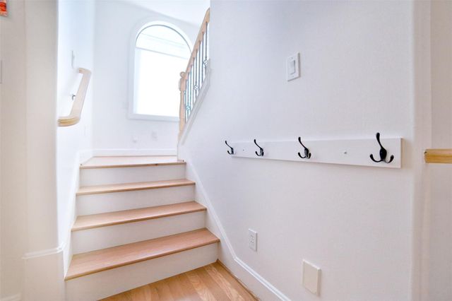 2410 Dorrington Street C, Houston, TX 77030