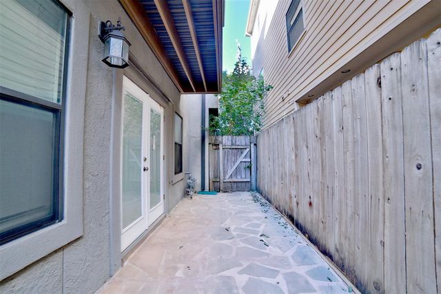 2410 Dorrington Street C, Houston, TX 77030