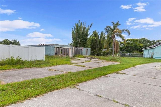 627 DUNLIN LANE, Kissimmee, FL 34759