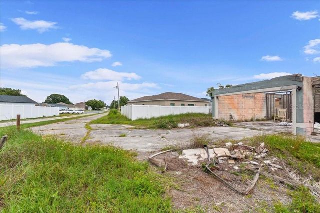 627 DUNLIN LANE, Kissimmee, FL 34759