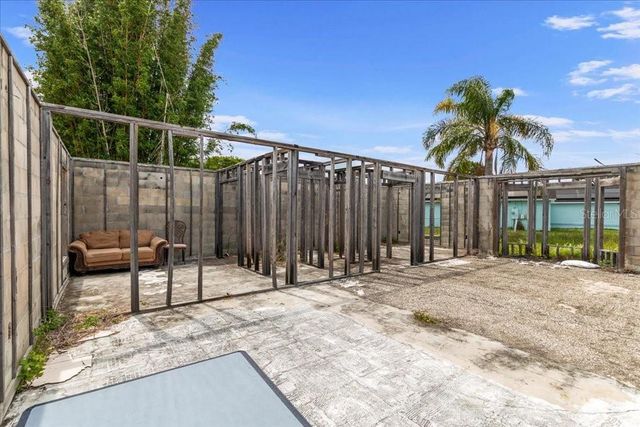 627 DUNLIN LANE, Kissimmee, FL 34759