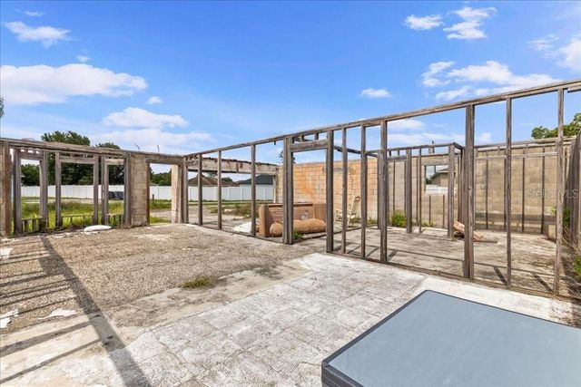 627 DUNLIN LANE, Kissimmee, FL 34759