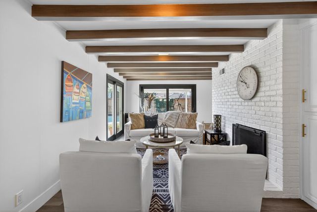 2910 Huntington Rd, Sacramento, CA 95864