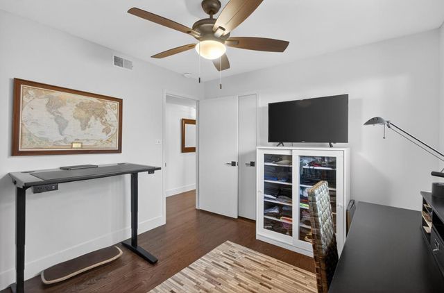 2910 Huntington Rd, Sacramento, CA 95864