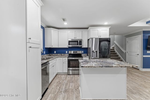 1160 Springdale Road, Southport, NC 28461