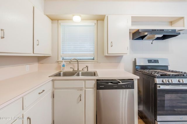 146 Antigua Drive, Lafayette, LA 70503