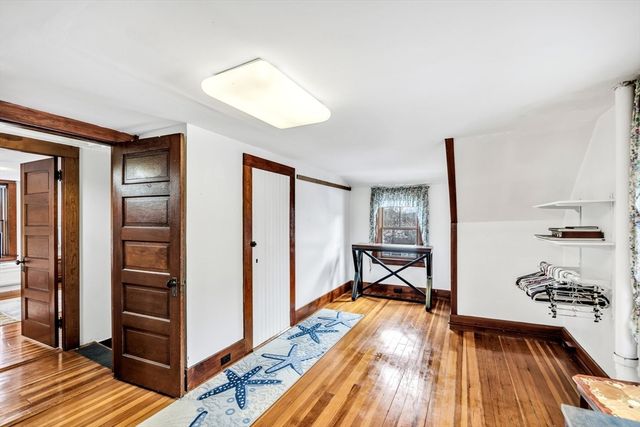 896 Sandwich Rd, Bourne, MA 02561