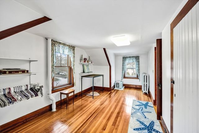 896 Sandwich Rd, Bourne, MA 02561