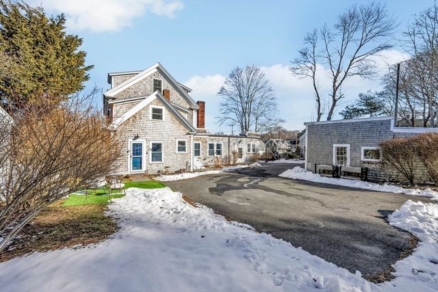 896 Sandwich Rd, Bourne, MA 02561
