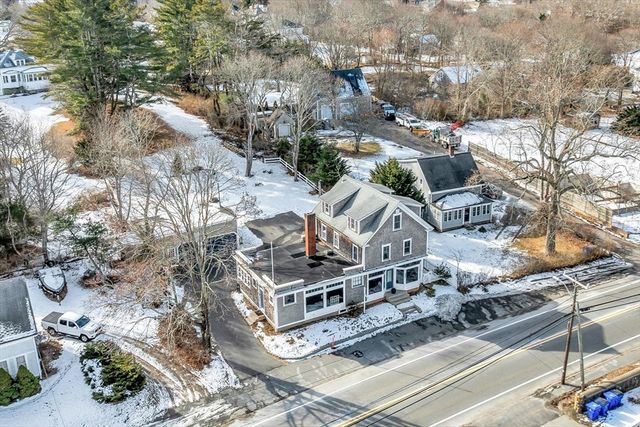 896 Sandwich Rd, Bourne, MA 02561