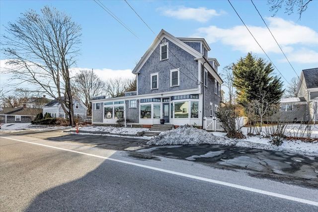 896 Sandwich Rd, Bourne, MA 02561