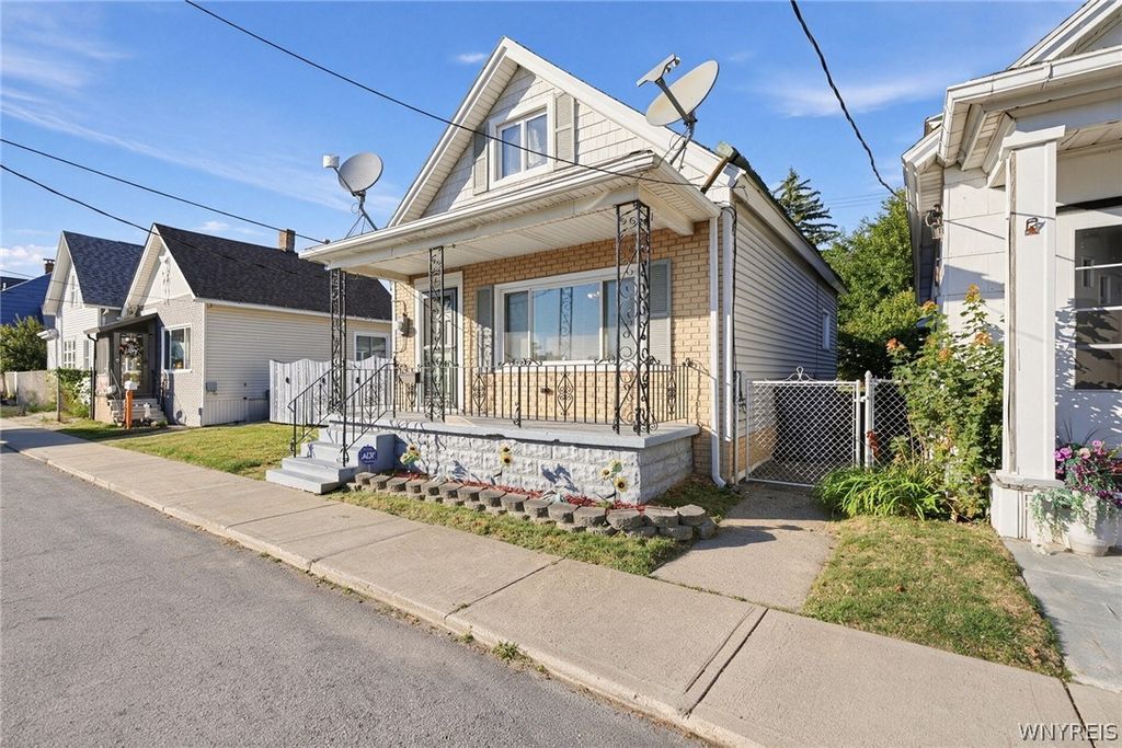 234 James Street, Buffalo, NY 14210