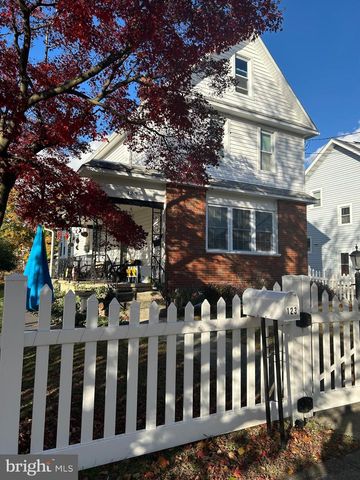 123 W MADISON AVE, Magnolia, NJ 08049