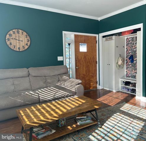 123 W MADISON AVE, Magnolia, NJ 08049