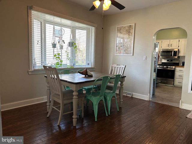 123 W MADISON AVE, Magnolia, NJ 08049