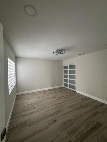 8711 Eagle Run Drive, Boca Raton, FL 33434