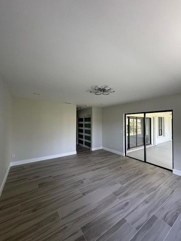 8711 Eagle Run Drive, Boca Raton, FL 33434