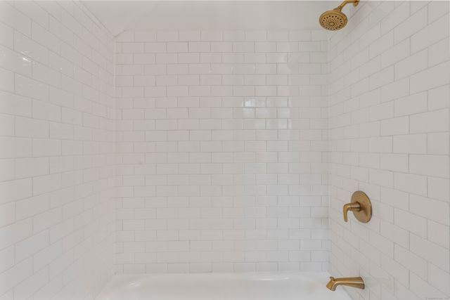 145 Lakeside Drive, Lebanon, CT 06249