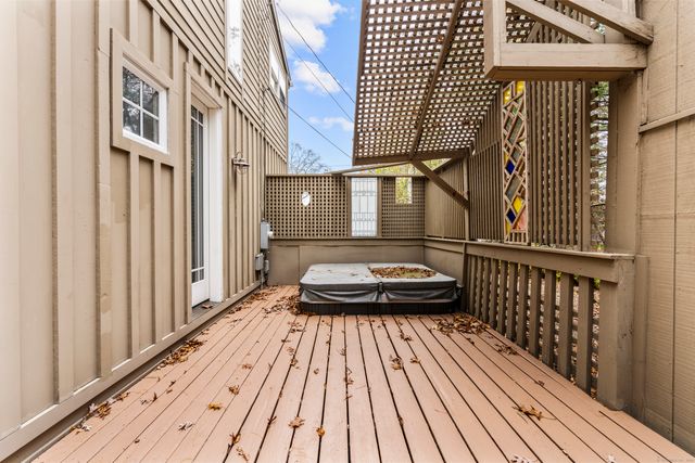 145 Lakeside Drive, Lebanon, CT 06249