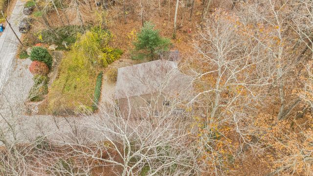 145 Lakeside Drive, Lebanon, CT 06249