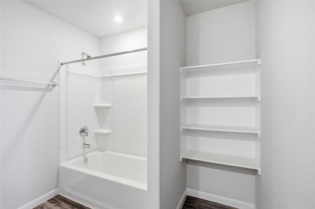 103 Road 51028, Cleveland, TX 77327