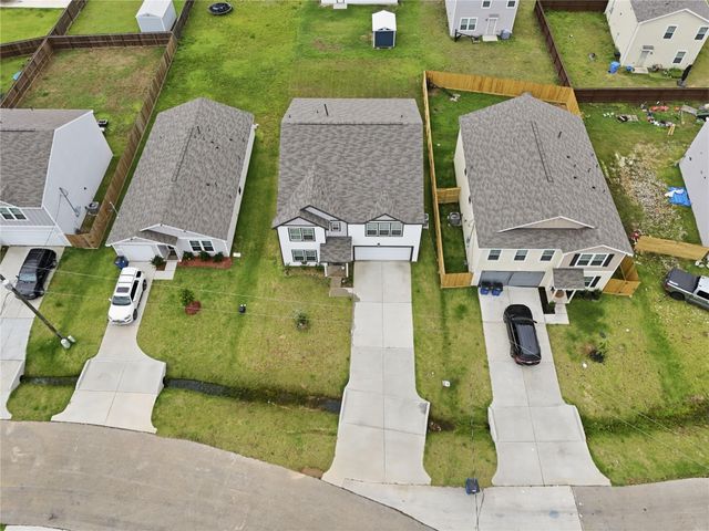 103 Road 51028, Cleveland, TX 77327