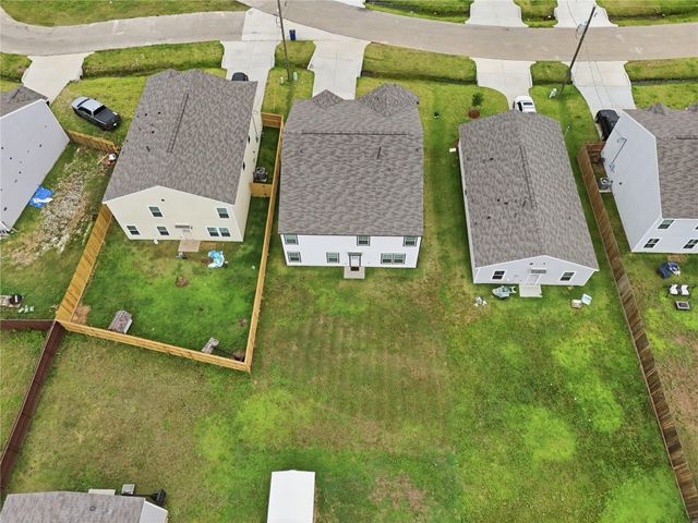 103 Road 51028, Cleveland, TX 77327