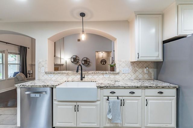 6822 Summer Bridge Lane, Spring, TX 77379