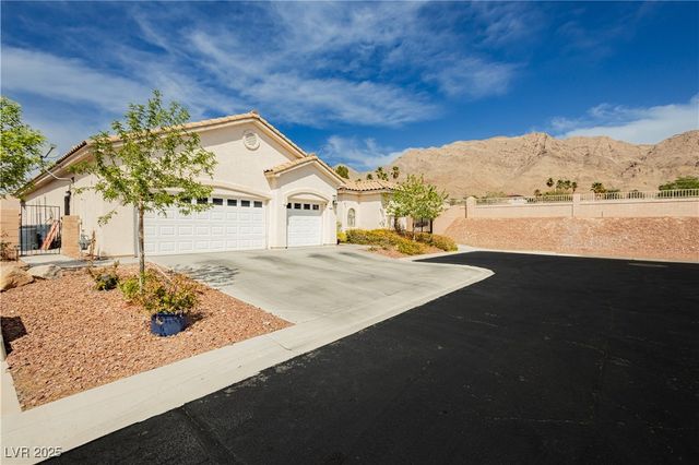 6688 Martinsville Place, Las Vegas, NV 89110