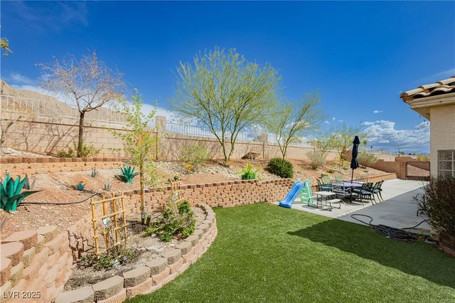 6688 Martinsville Place, Las Vegas, NV 89110