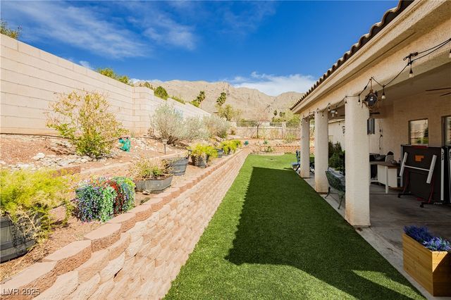 6688 Martinsville Place, Las Vegas, NV 89110