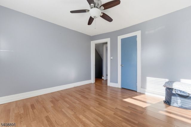 407 3Rd Ave, Newark City, NJ 07107