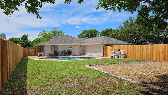 2505 Southridge Drive, Sachse, TX 75048