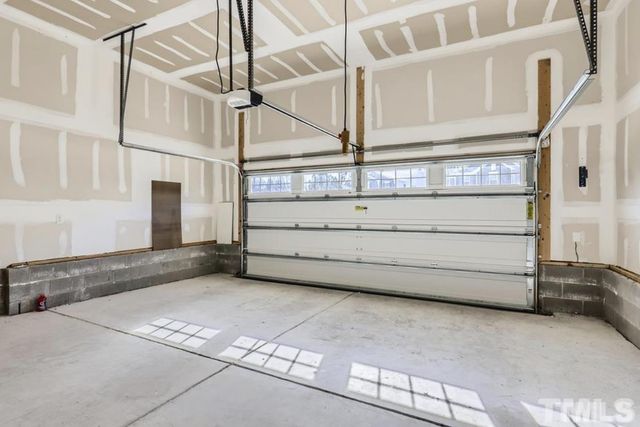 2735 Dilly Dally Court, Apex, NC 27502