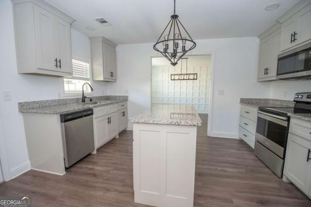 203 White Avenue, Hogansville, GA 30230