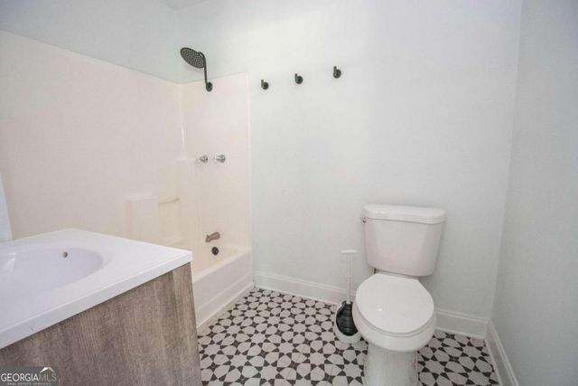 203 White Avenue, Hogansville, GA 30230