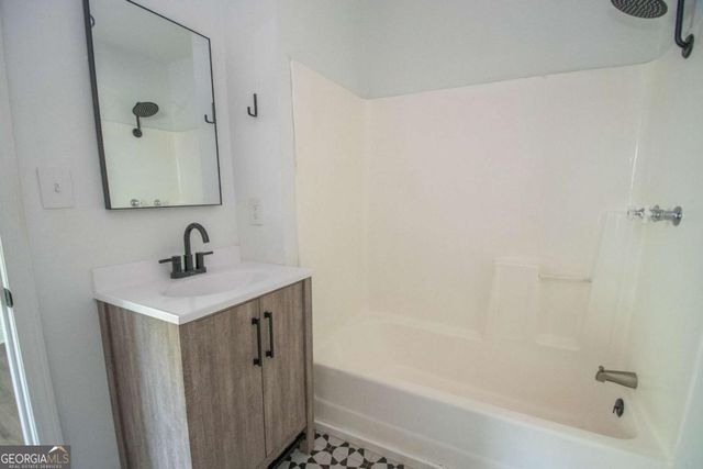 203 White Avenue, Hogansville, GA 30230
