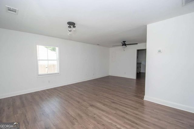 203 White Avenue, Hogansville, GA 30230