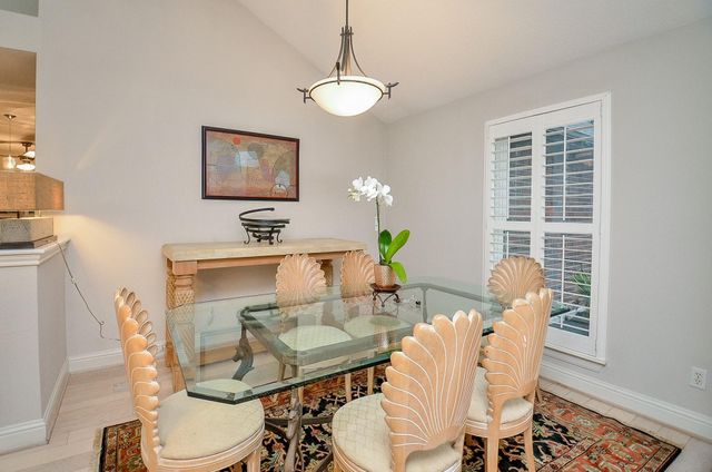 4901 E Columbary Drive, Rosenberg, TX 77471