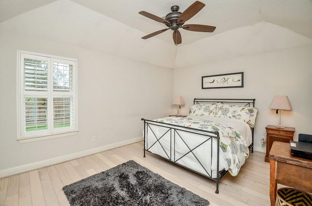 4901 E Columbary Drive, Rosenberg, TX 77471