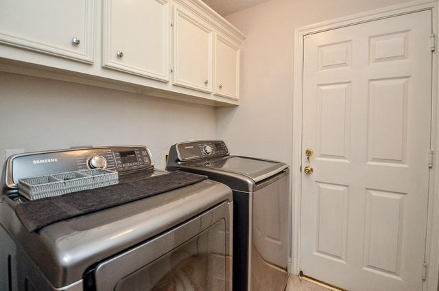 4901 E Columbary Drive, Rosenberg, TX 77471