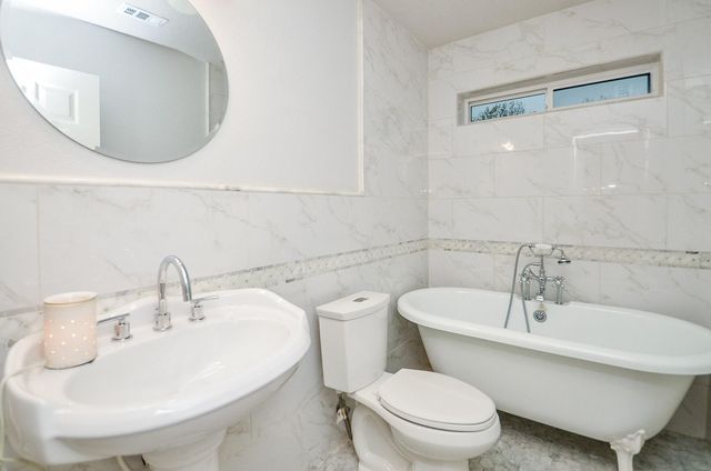 4901 E Columbary Drive, Rosenberg, TX 77471