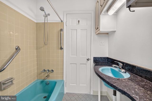 312 D ST NE, Washington, DC 20002